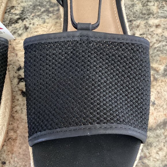 Esprit black canvas shoes, size 8.5, NEW WITH TAGS - Picture 3 of 5